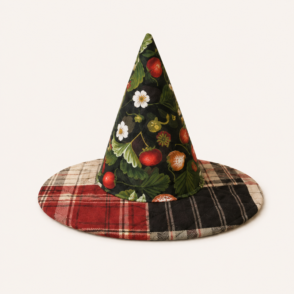 Quilted Patchwork Witch Hat – Choose Your Magical Pattern ✨