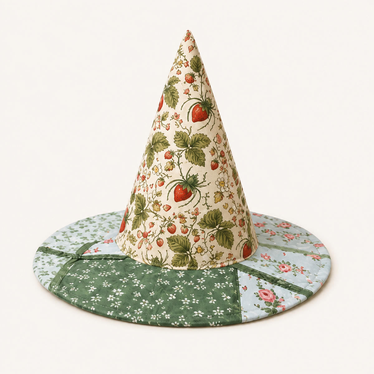Quilted Patchwork Witch Hat – Choose Your Magical Pattern ✨
