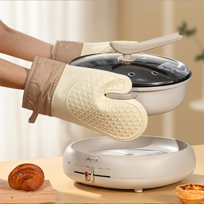 🔥 Heat-Resistant Silicone Cooking Gloves – Grip Hot Cookware with More Control